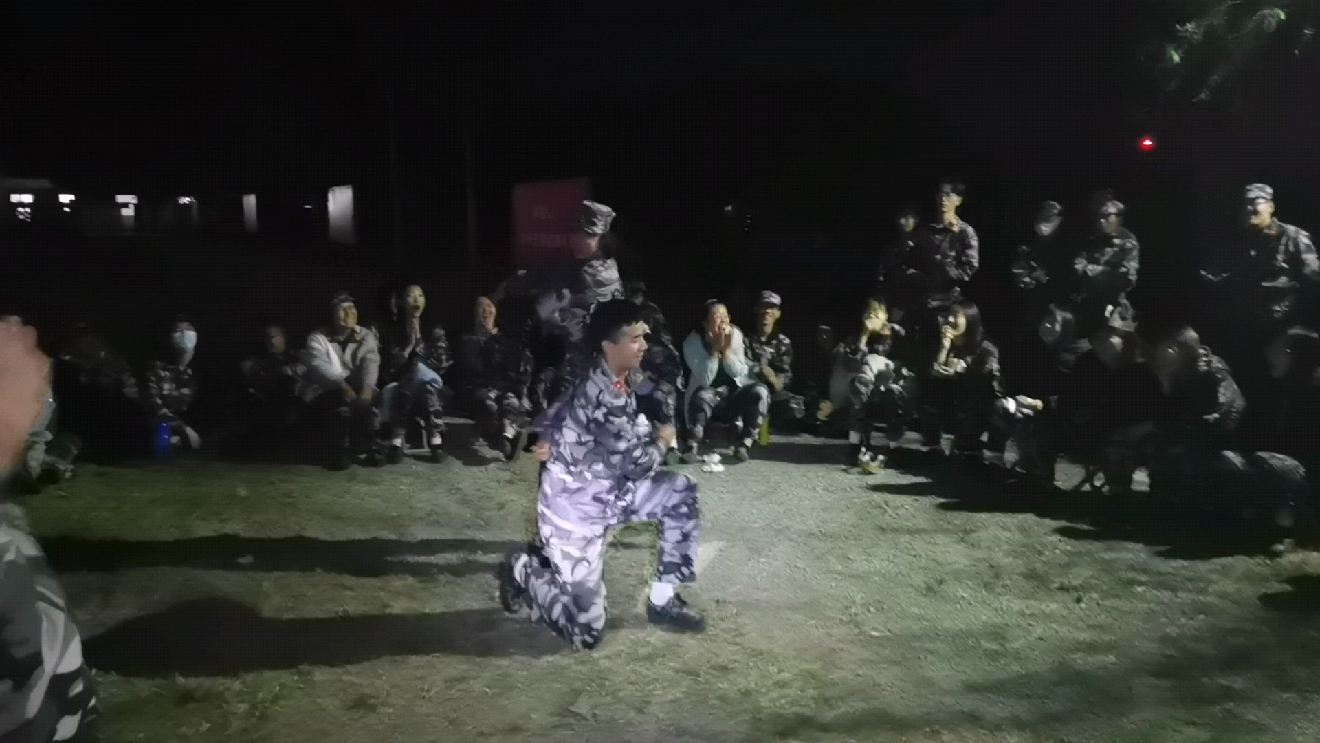 939efd13cd584382be8f7ab840c0ec1b.jpg 939efd13cd584382be8f7ab840c0ec1b.jpg