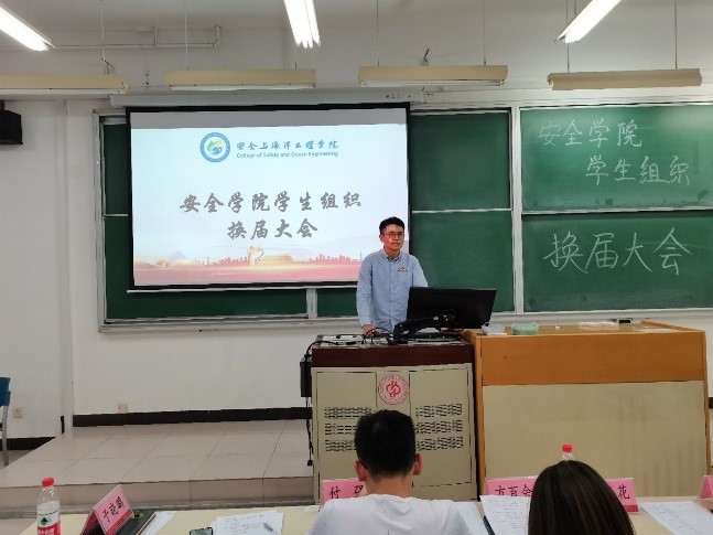 42e81eefb6174875a39619a25844284a.jpg 42e81eefb6174875a39619a25844284a.jpg